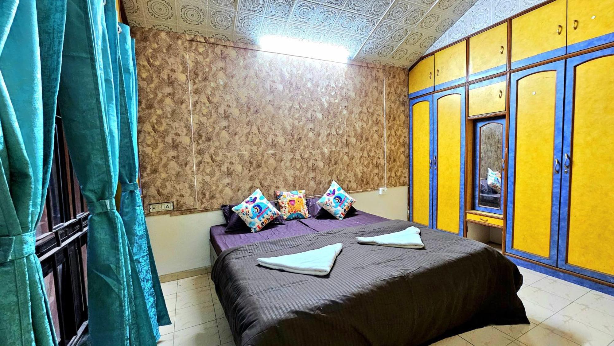 Elephant House - Boutique Hostel & Cowork Meribel Village ภายนอก รูปภาพ